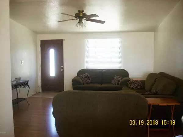 San Manuel, AZ 85631,927 W 6th Avenue