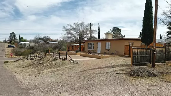 517 E Bruce Street, Tombstone, AZ 85638