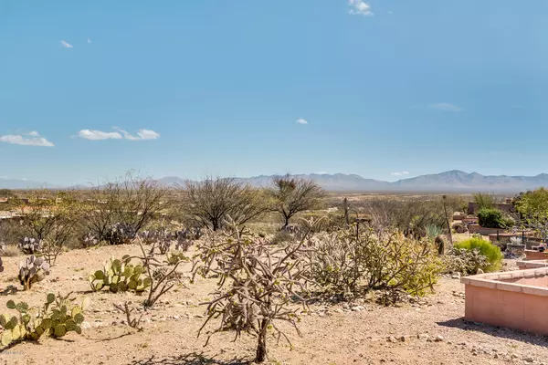 Green Valley, AZ 85622,1130 W Camino Del Pato