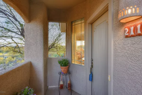 Oro Valley, AZ 85755,755 W Vistoso Highlands Drive #211