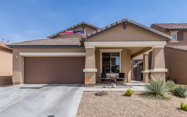 10438 S Painted Mare Drive, Vail, AZ 85641