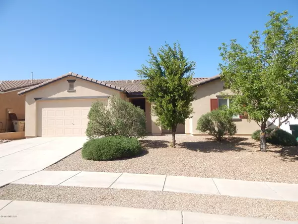 38 W Calle La Bolita, Sahuarita, AZ 85629