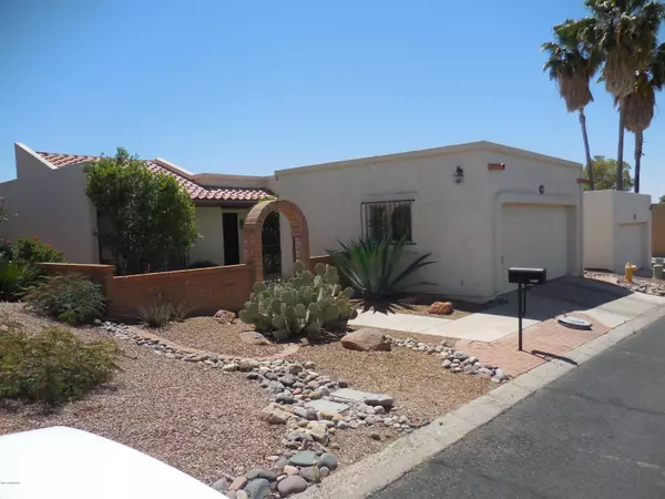 2811 S via Del Bac, Green Valley, AZ 85622