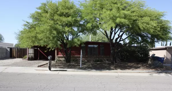 8231 E Nicaragua Drive, Tucson, AZ 85730