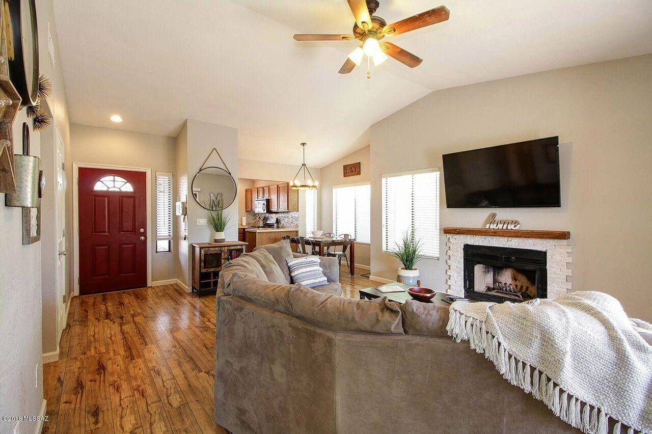 Tucson, AZ 85742,5149 W Citrine Place