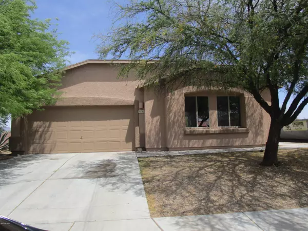 7532 W Ranchers Drive, Tucson, AZ 85757