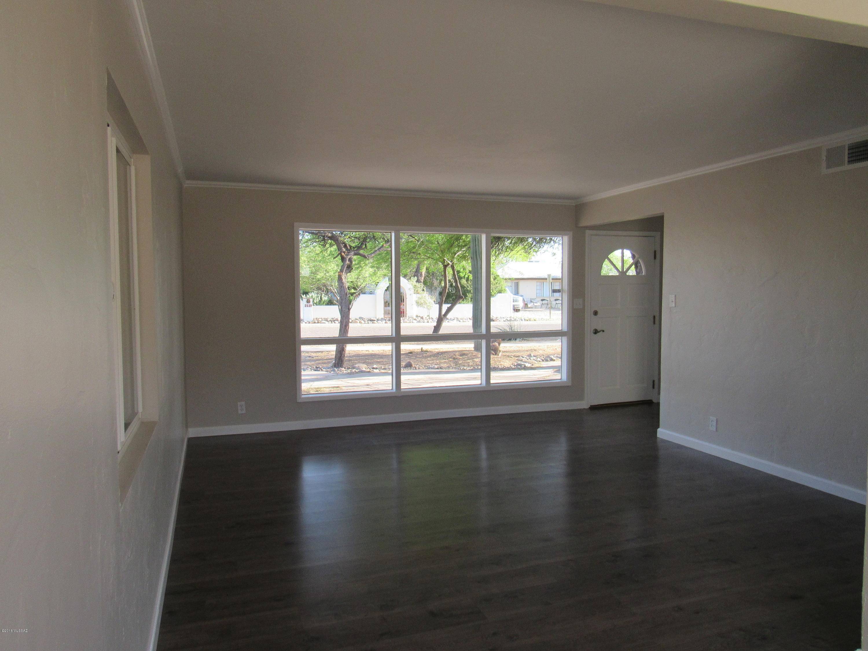 Tucson, AZ 85710,6321 E Fordham Drive