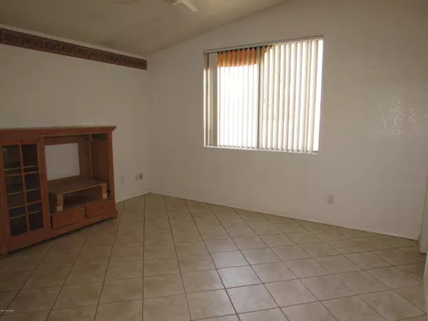 Tucson, AZ 85743,6574 W Blythe Place