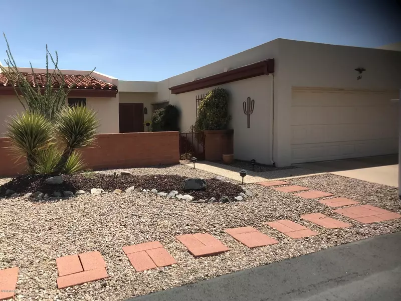 861 S Camino Del Monte, Green Valley, AZ 85614