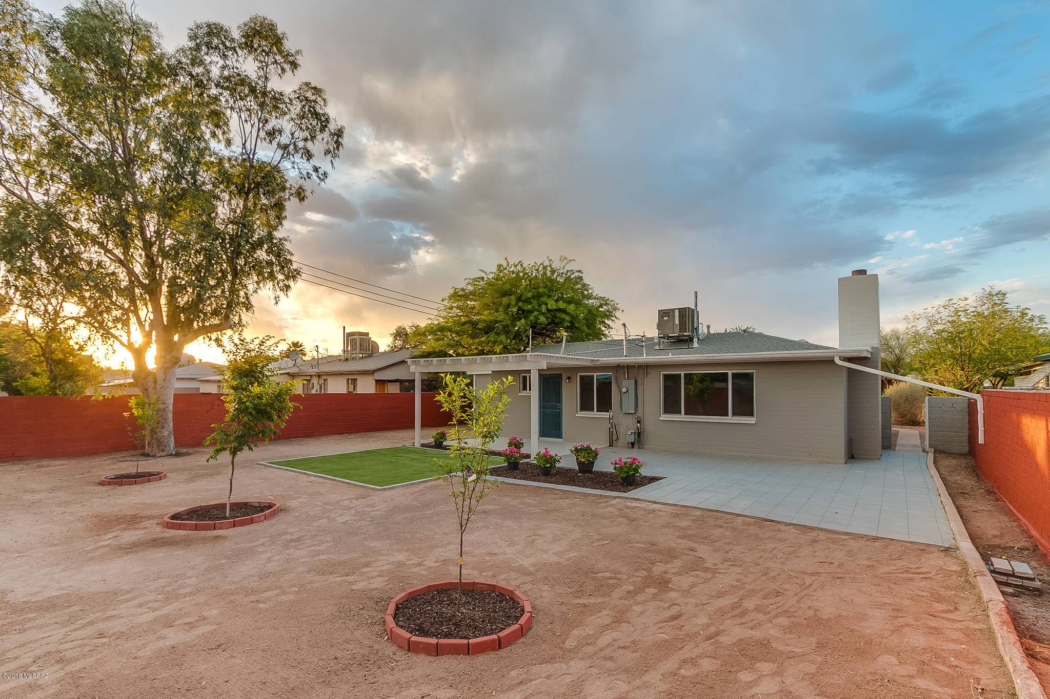 Tucson, AZ 85716,2708 E 21St Street
