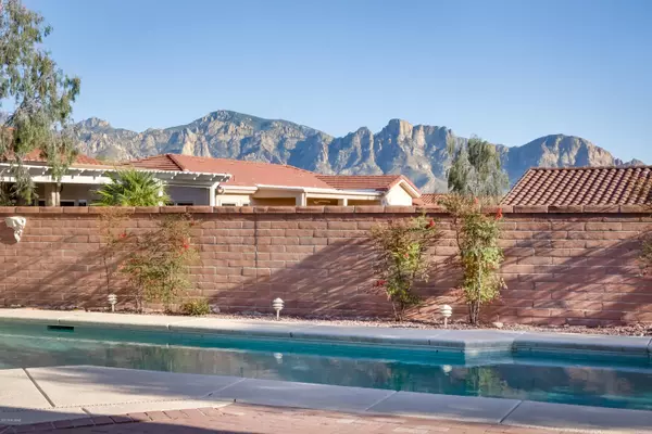 Oro Valley, AZ 85755,1084 E Ritz Court