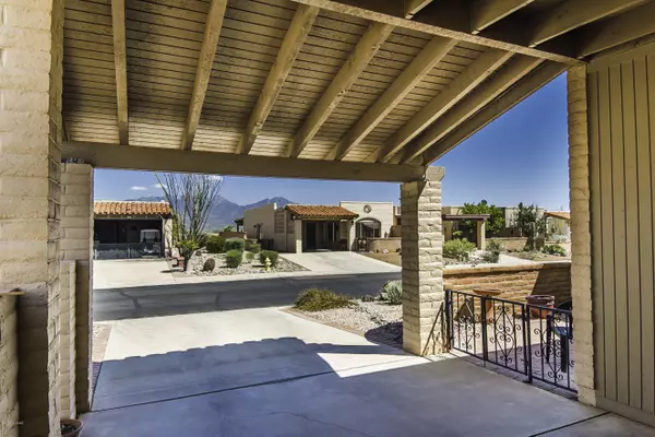 1620 W Via Mirasol, Green Valley, AZ 85622