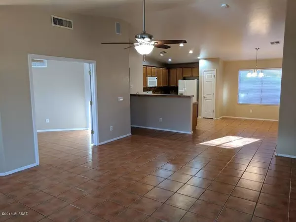 Marana, AZ 85658,5555 W Acacia Blossom Place