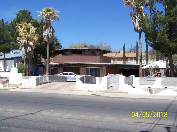 Nogales, AZ 85621,523 N Western Avenue