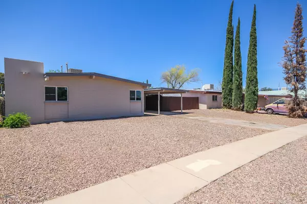 4776 S Prudence Road, Tucson, AZ 85730