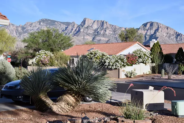 Oro Valley, AZ 85755,12144 N Seasons Loop