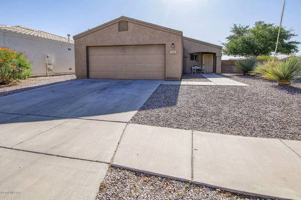 8396 S Camino Sierra Rincon, Tucson, AZ 85747