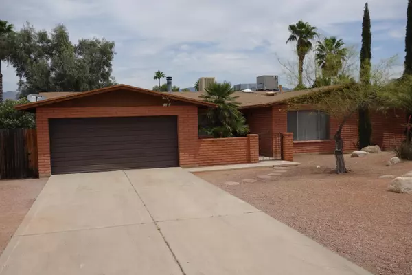 9433 E 5Th Street, Tucson, AZ 85710