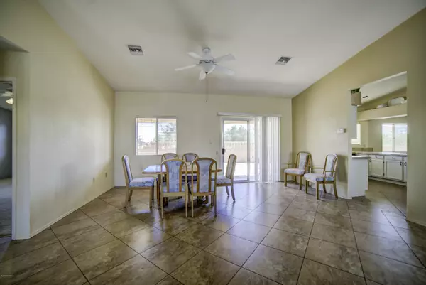 Green Valley, AZ 85622,1750 W Circulo De La Pinata