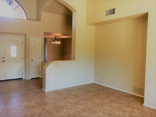 Oro Valley, AZ 85755,227 W Granite Canyon Place