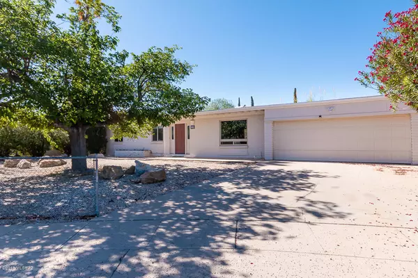 7320 E David Drive, Tucson, AZ 85730