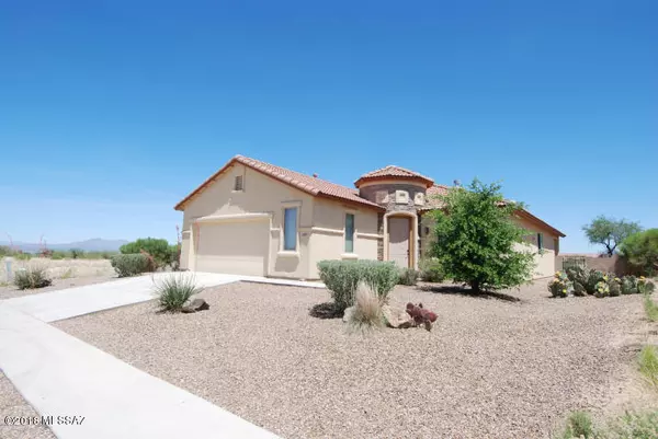 1690 S Moonshadow Drive, Benson, AZ 85602