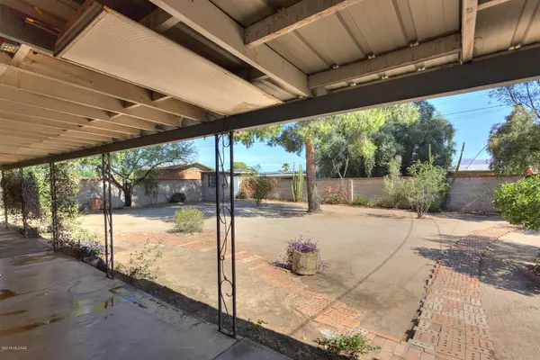 Tucson, AZ 85716,3143 E Linden Street