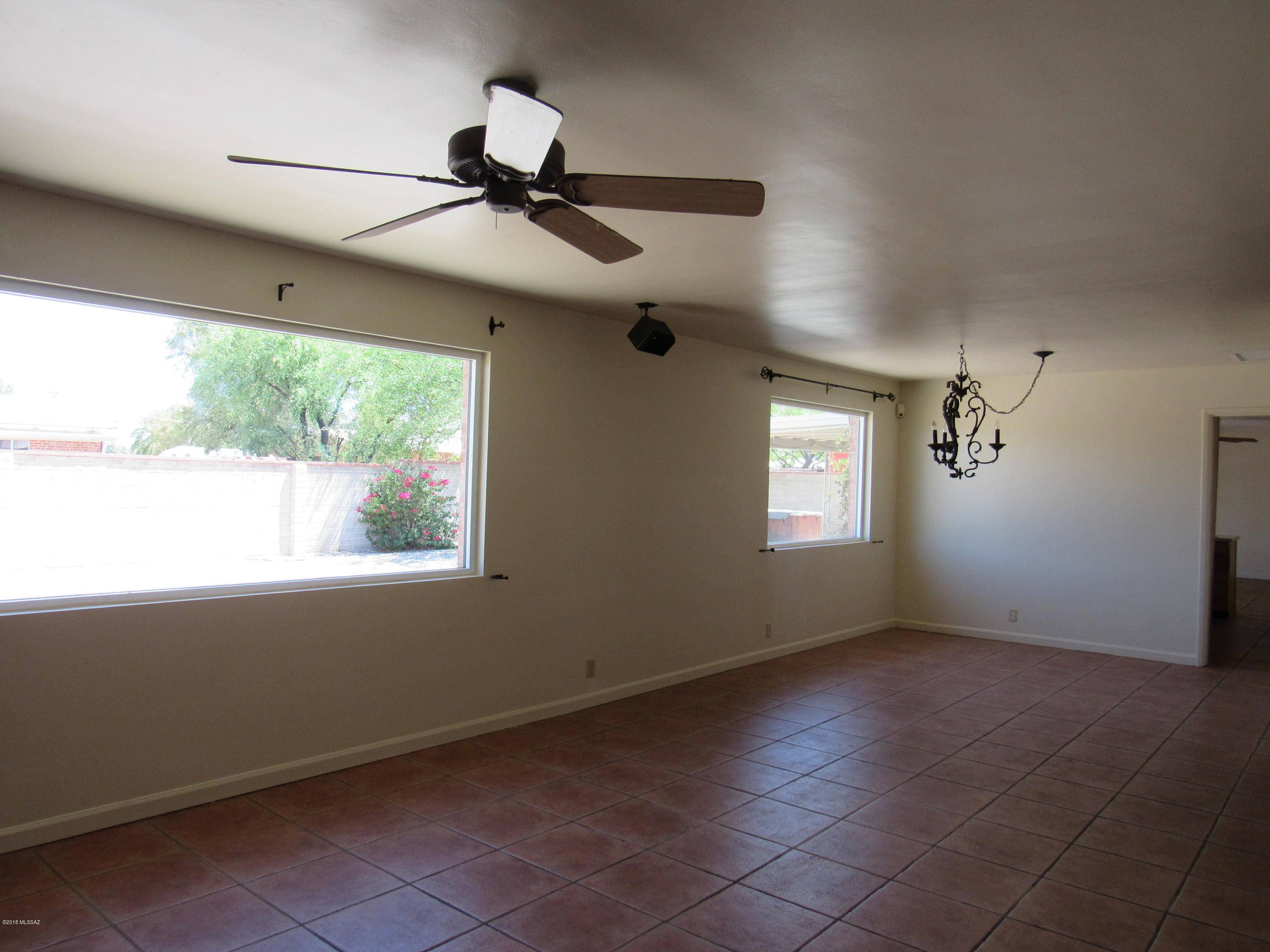 Tucson, AZ 85710,7301 E Placita Toluca