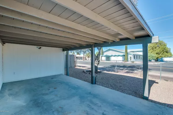 Tucson, AZ 85711,4302 E Eastland Street