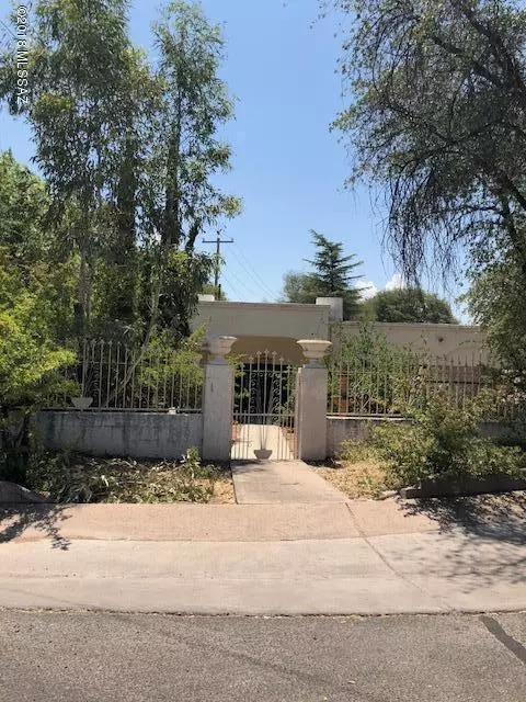 Nogales, AZ 85621,1311 W Camino De La Paloma