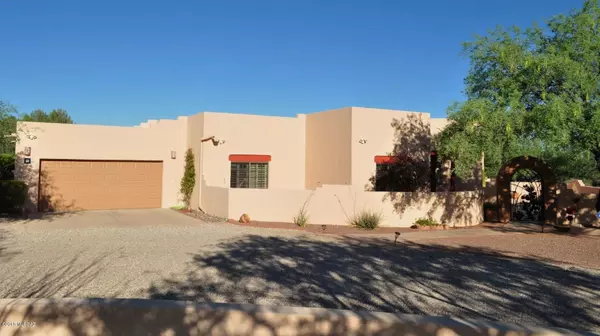 5 Avenida De Herran, Tubac, AZ 85646