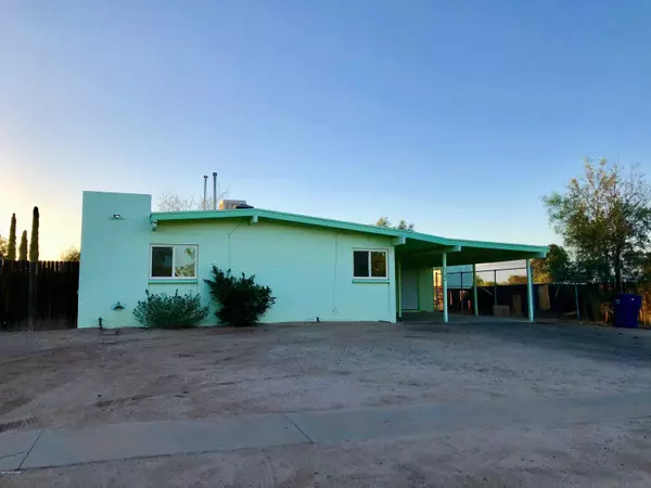 4762 S Prudence Road, Tucson, AZ 85730