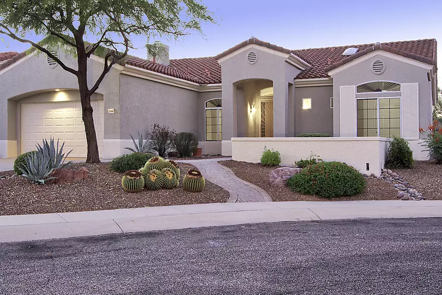 2249 E Cargondera Canyon Drive, Oro Valley, AZ 85755