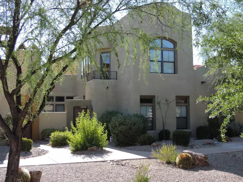 108 Post Way, Tubac, AZ 85646