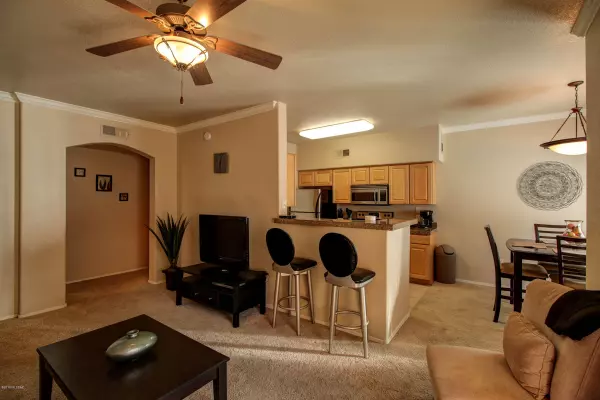 Tucson, AZ 85750,7050 E Sunrise Drive #14105