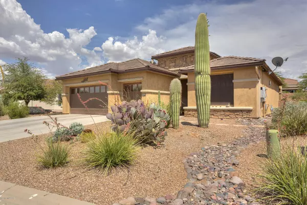 752 N Skywalker Place, Green Valley, AZ 85614