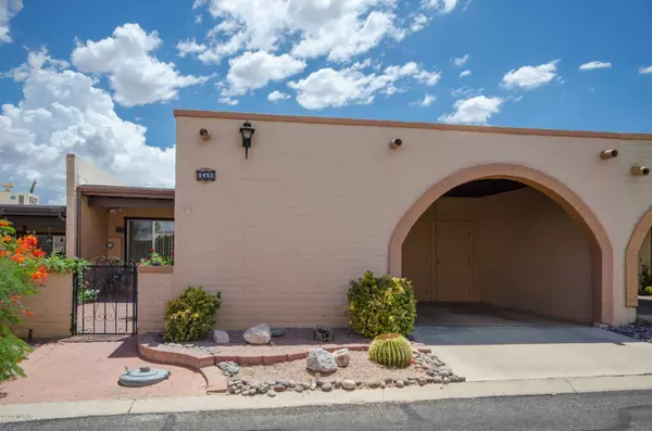 1453 W De Nada, Green Valley, AZ 85622