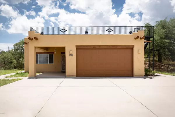 395 N John Adams Street, Oracle, AZ 85623