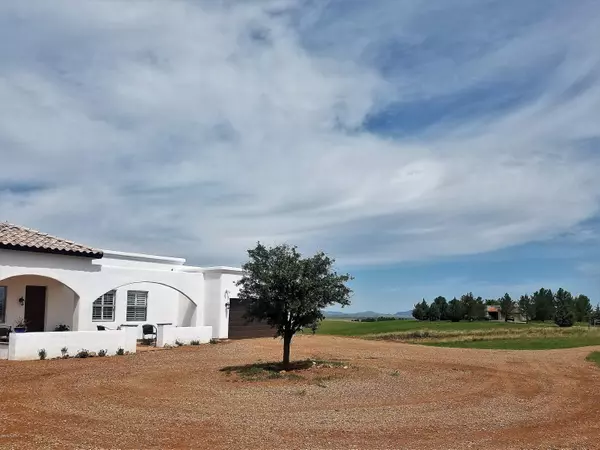 Sonoita, AZ 85637,5 Buckskin Lane