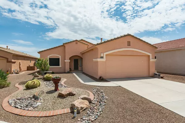 2287 S Via Pompilo, Green Valley, AZ 85614