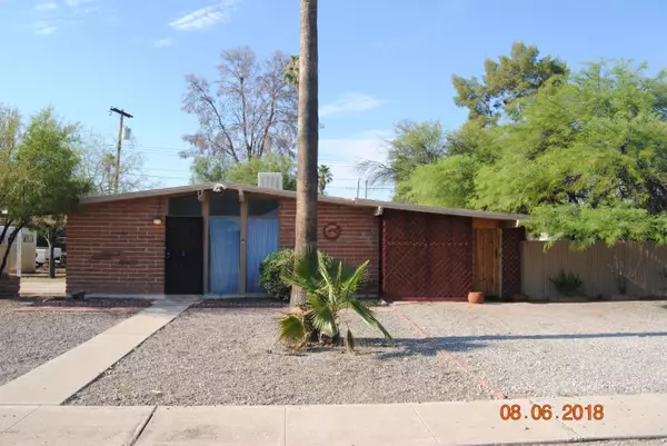 7122 E Luana Place, Tucson, AZ 85710