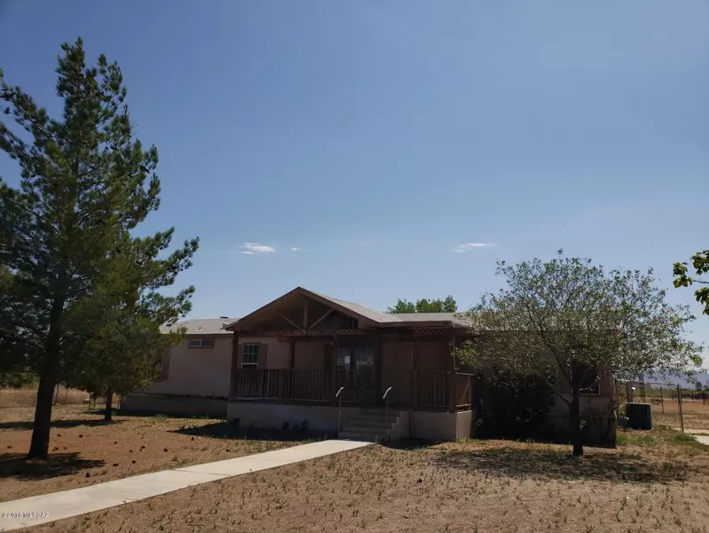 2784 N Fort Grant Road, Willcox, AZ 85643