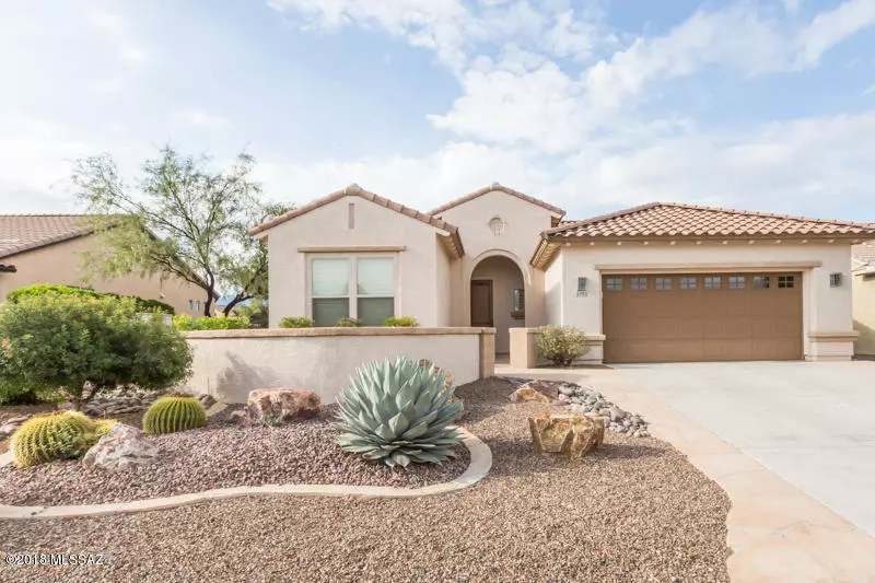 2188 E Bluejay Bluff Lane, Green Valley, AZ 85614