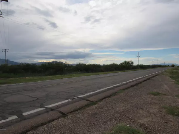 Pearce, AZ 85625,34 AC Highway 191 N  #4