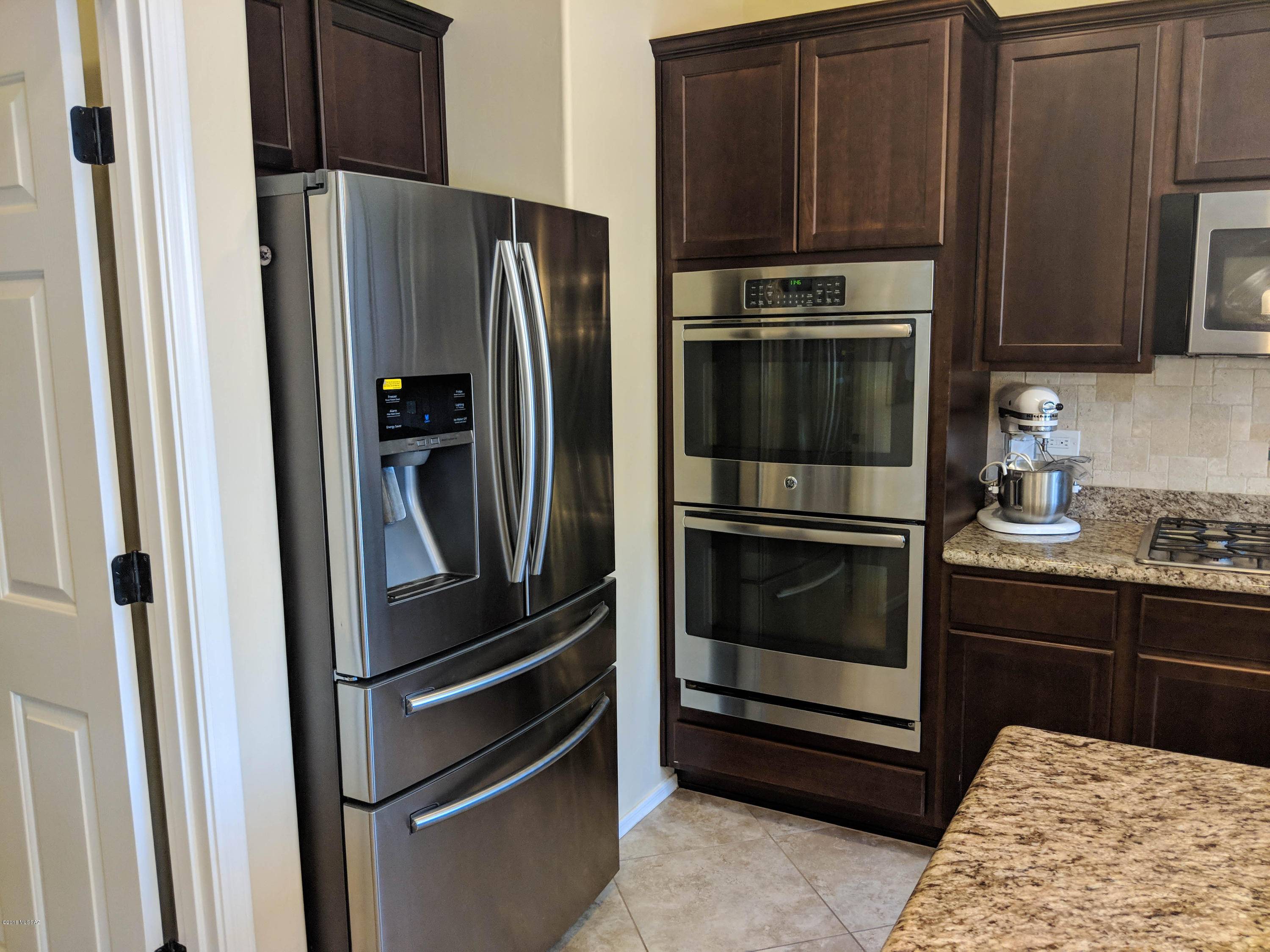 Sahuarita, AZ 85629,14398 S Camino El Galan