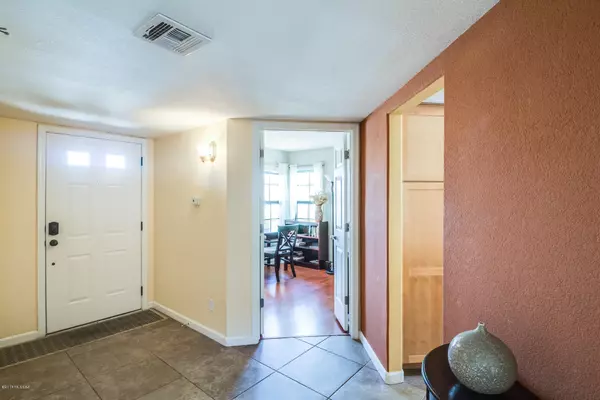 Tucson, AZ 85718,6651 N Campbell Avenue #225