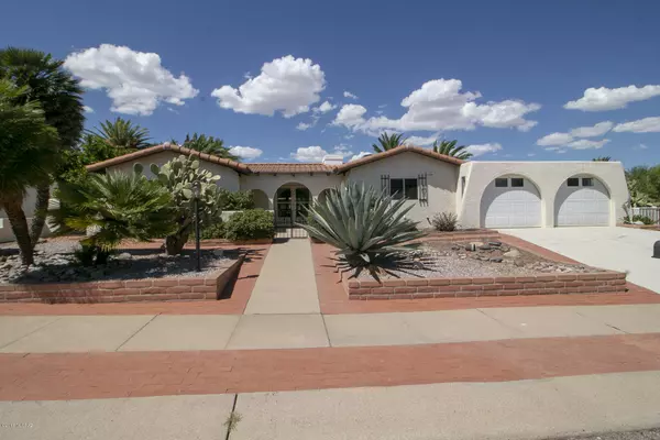 262 W Calle Mccleary, Green Valley, AZ 85614