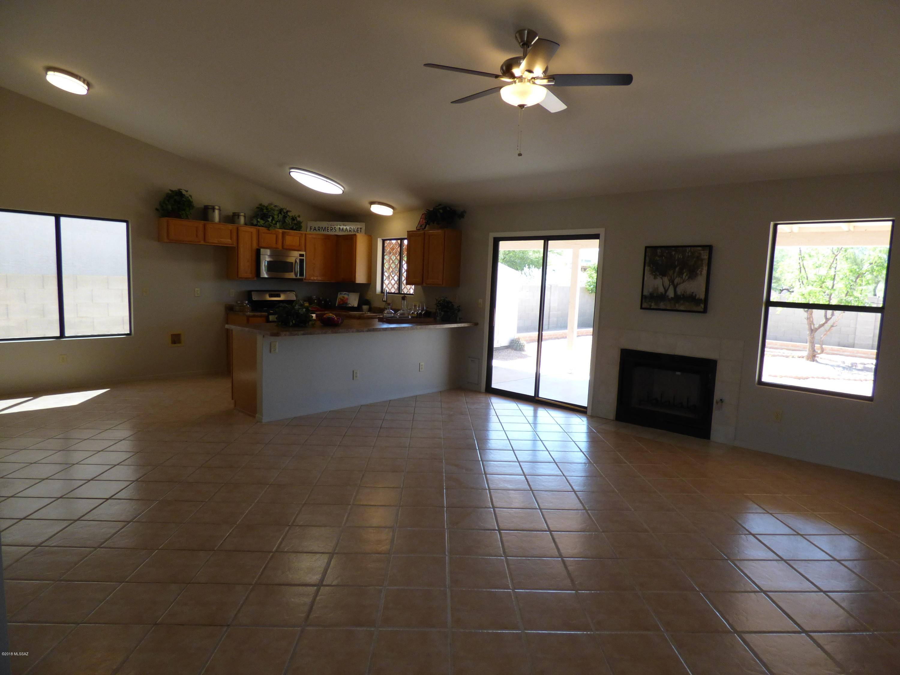 Tucson, AZ 85747,8128 S Carbury Way