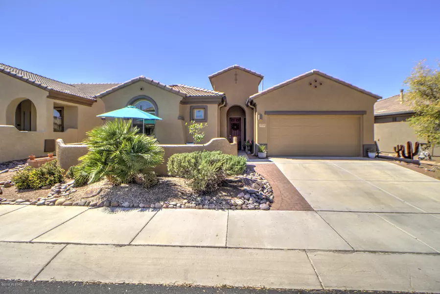 5852 S Henderson Canyon Drive, Green Valley, AZ 85622