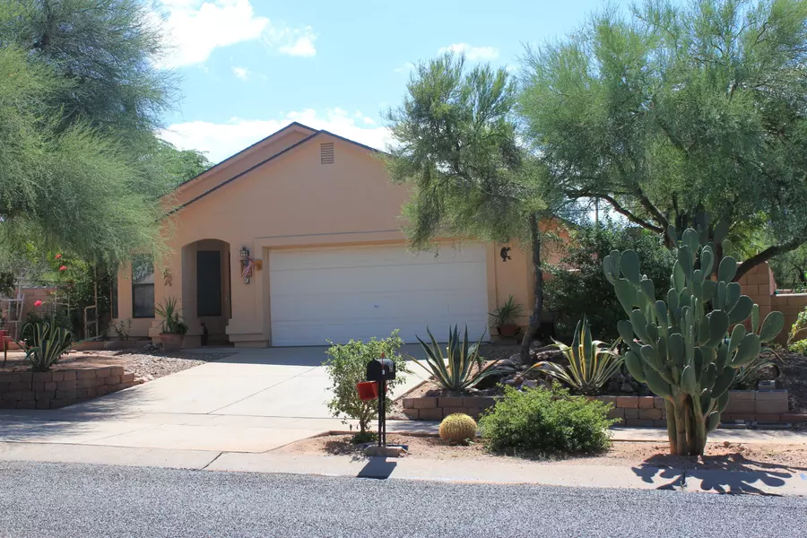25 W Andrew Potter Street, Corona De Tucson, AZ 85641
